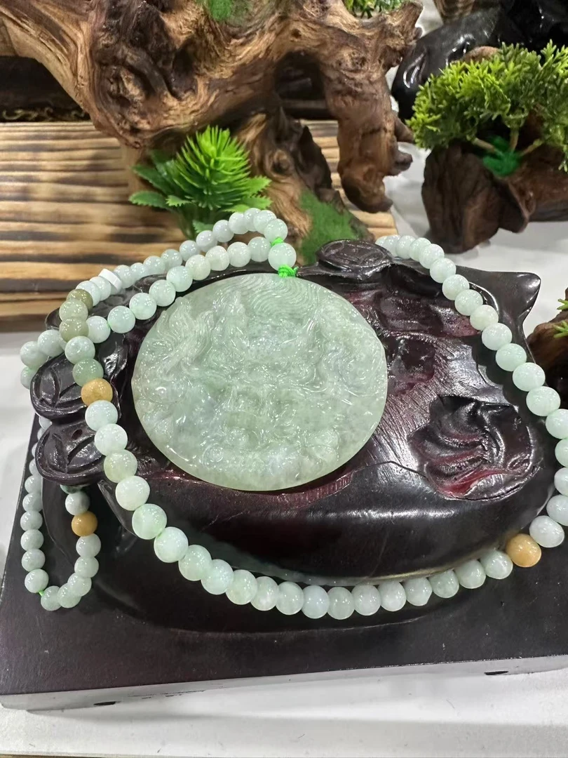 翡翠A货时尚龙牌带珠链GS-40054DD