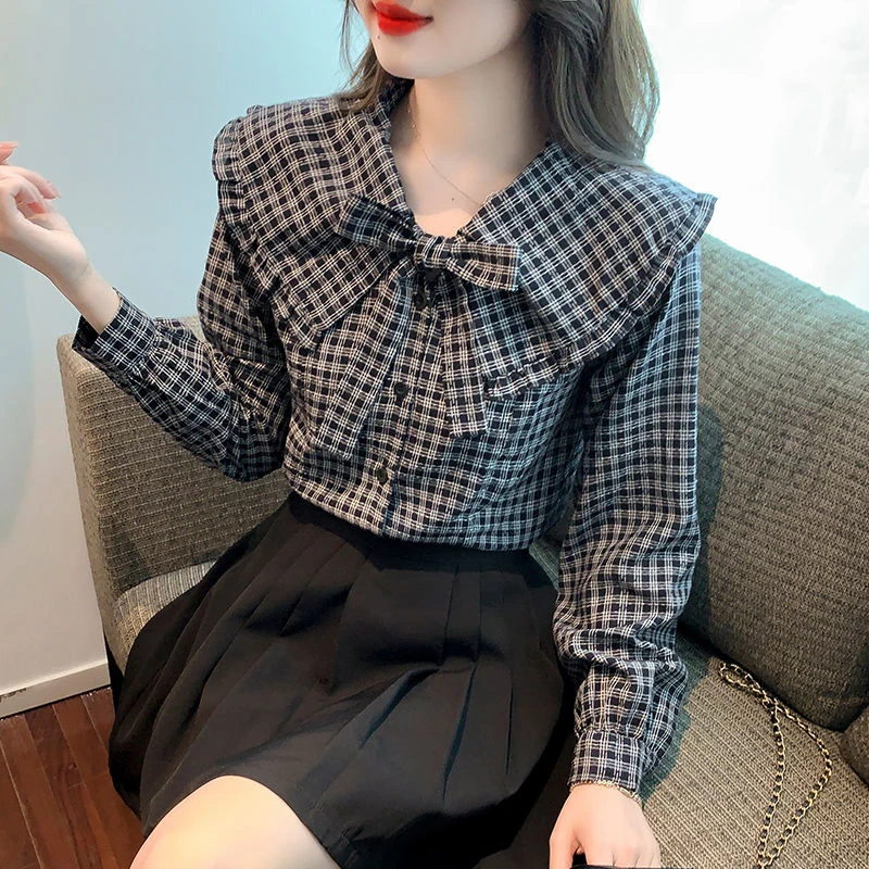 2025秋季新款法式娃娃领格子长袖衬衫女秋小众设计感女士上衣衬衣