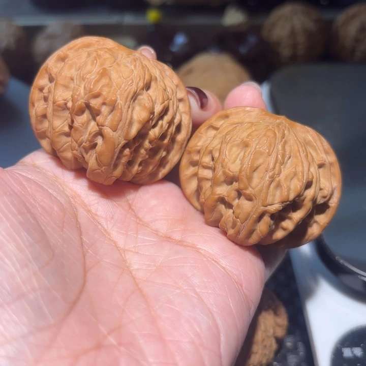 文玩核桃把件44正磨磨盘