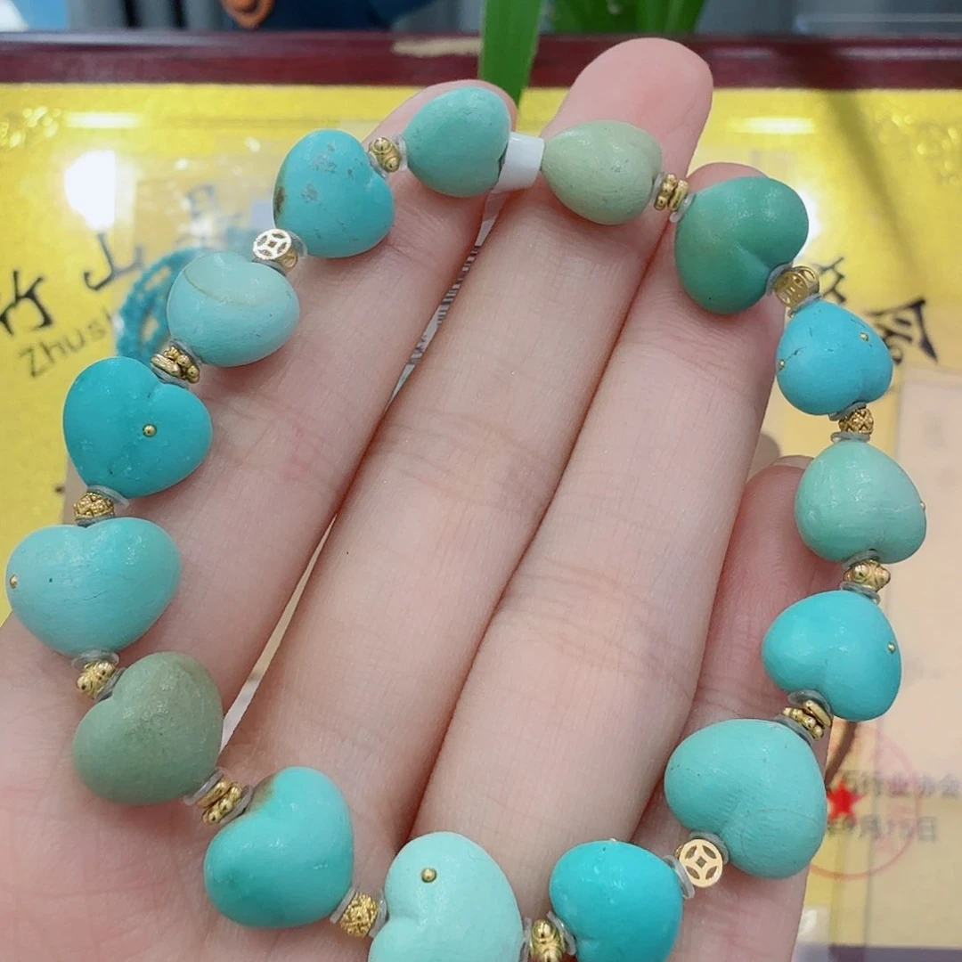 未镶嵌绿松石珠宝奇石