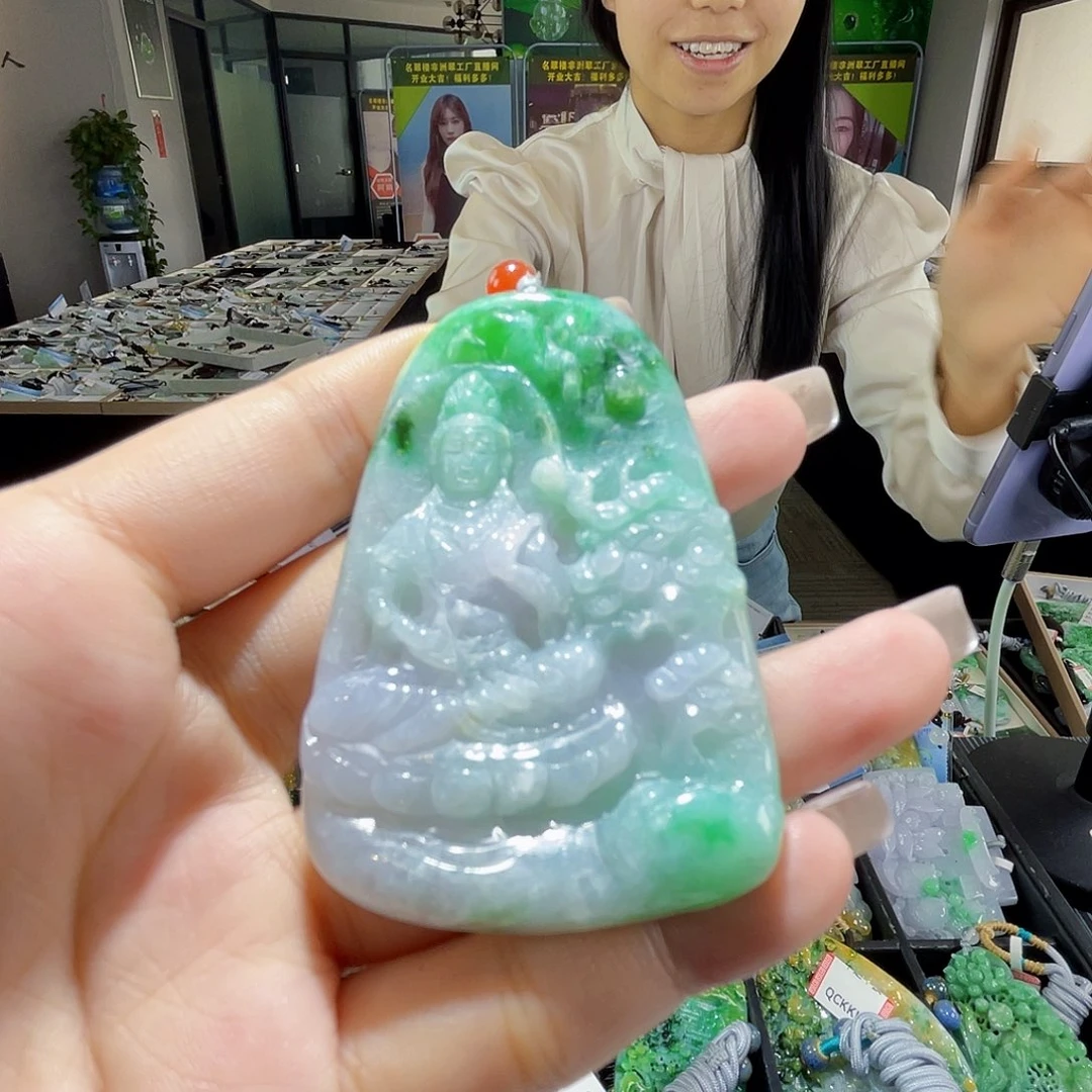颈饰未镶嵌翡翠一