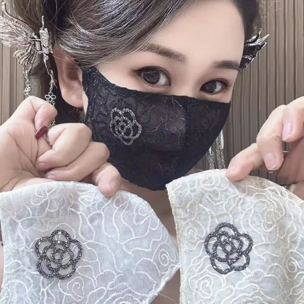 山茶花蕾丝刺绣镶钻口罩加大护全脸防晒水洗可调节双层立体显脸小