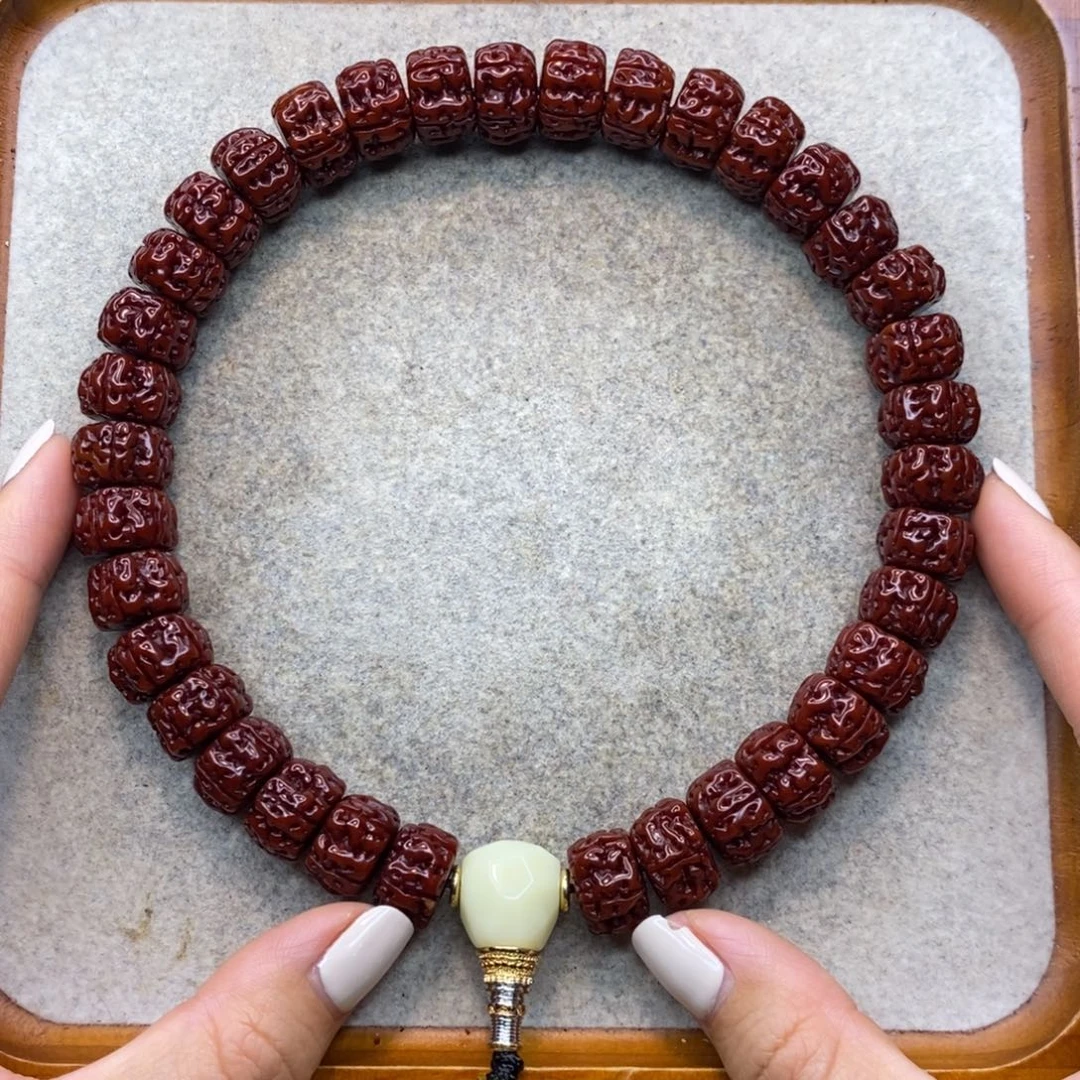 金刚菩提吊坠盘龙手持12