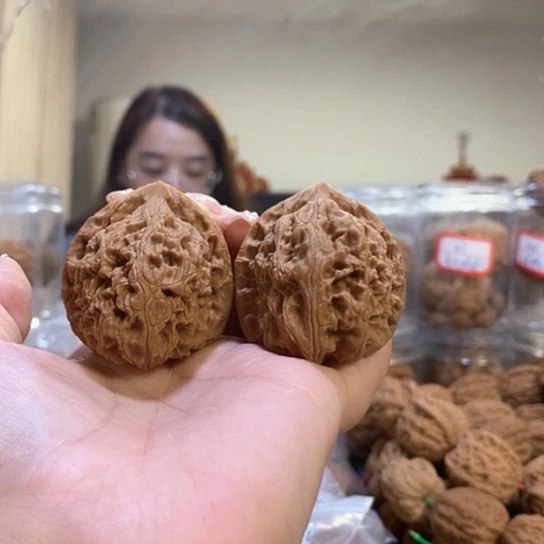 文玩核桃吊坠39水龙纹修尖了