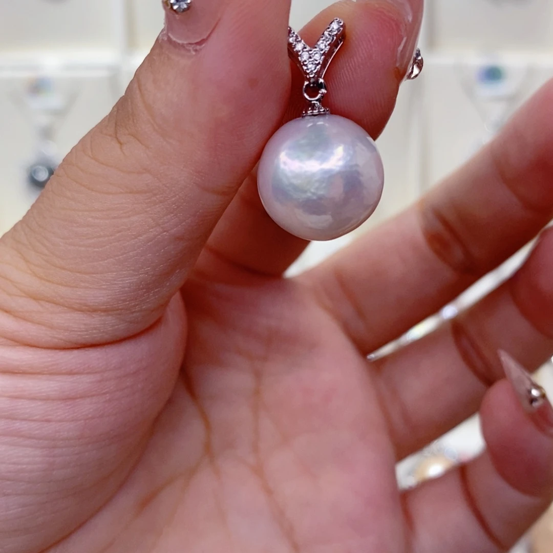 淡水珍珠未镶嵌吊坠(赠链)