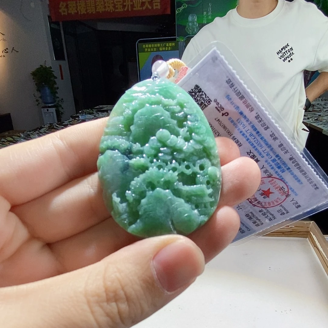 颈饰未镶嵌翡翠翡翠