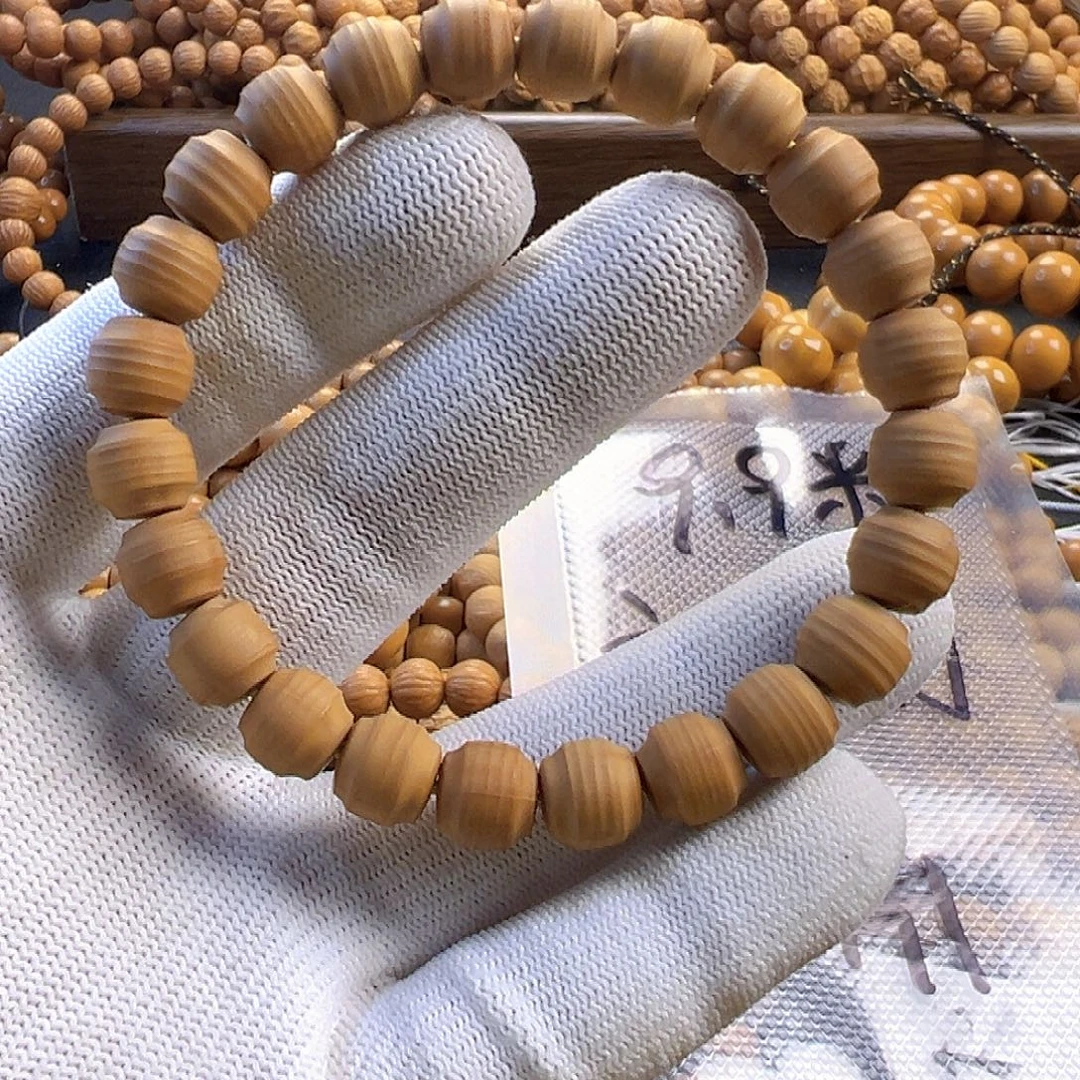 猴头雕刻微微瑕瓦罐手串