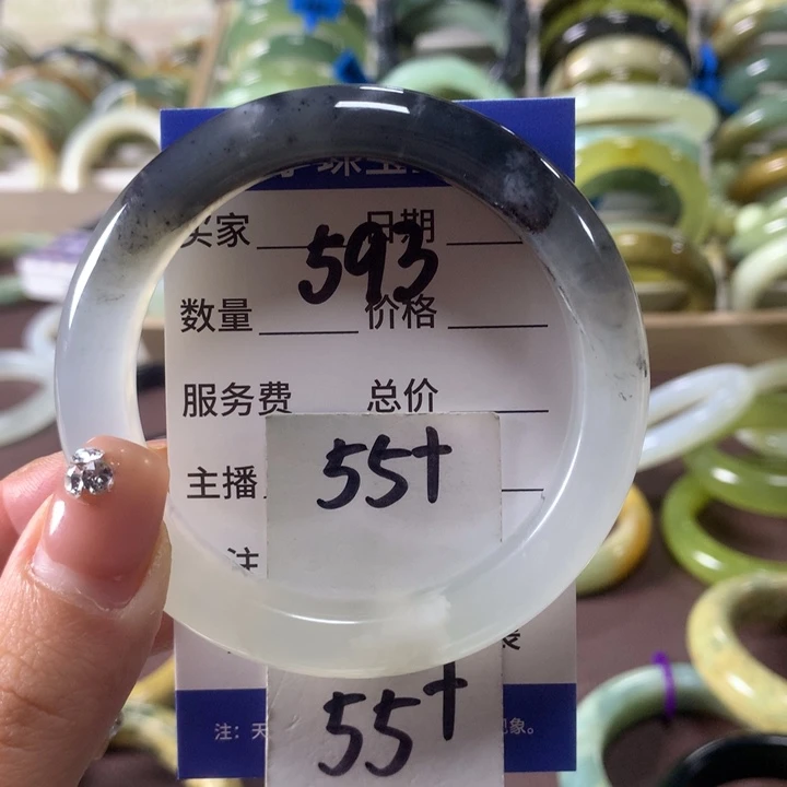 蛇纹石玉未镶嵌手镯593