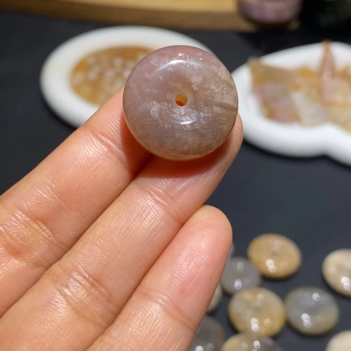 【闪购商品】未镶嵌珊瑚玉硅化玉