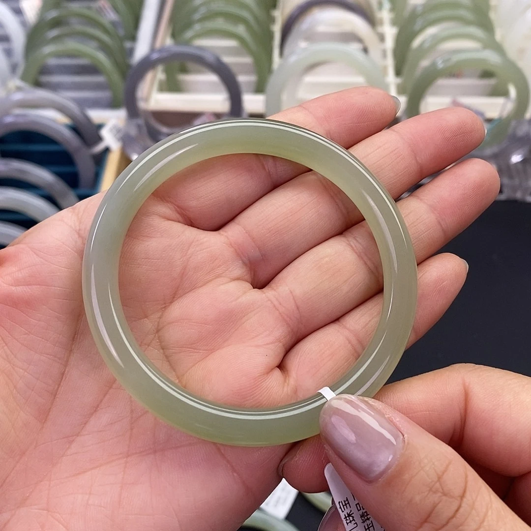 和田玉未镶嵌手镯58.59