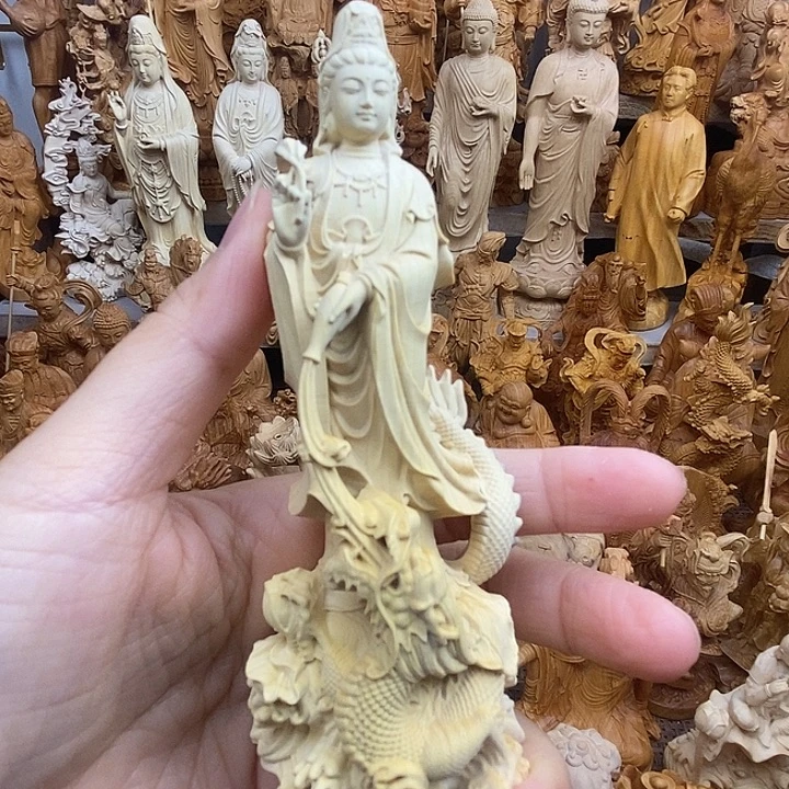 柏木（崖柏）玉龙观音