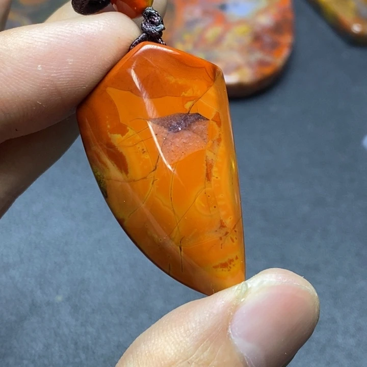 玛瑙/玉髓颈饰未镶嵌衡***哥