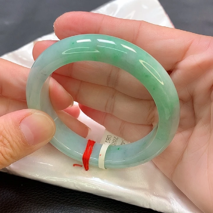 翡翠未镶嵌手镯手镯54