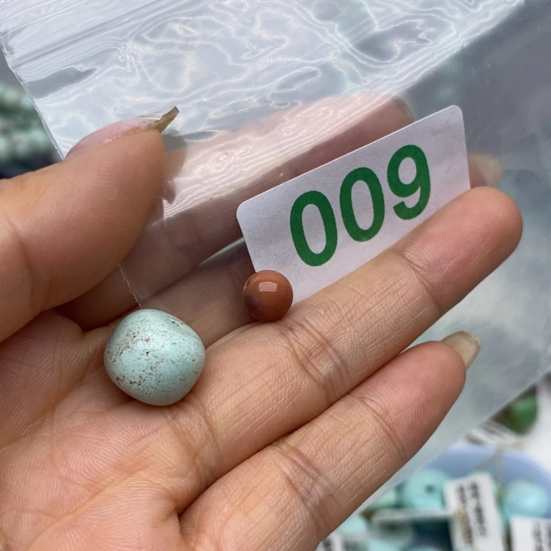 未镶嵌南红玛瑙珠宝奇石