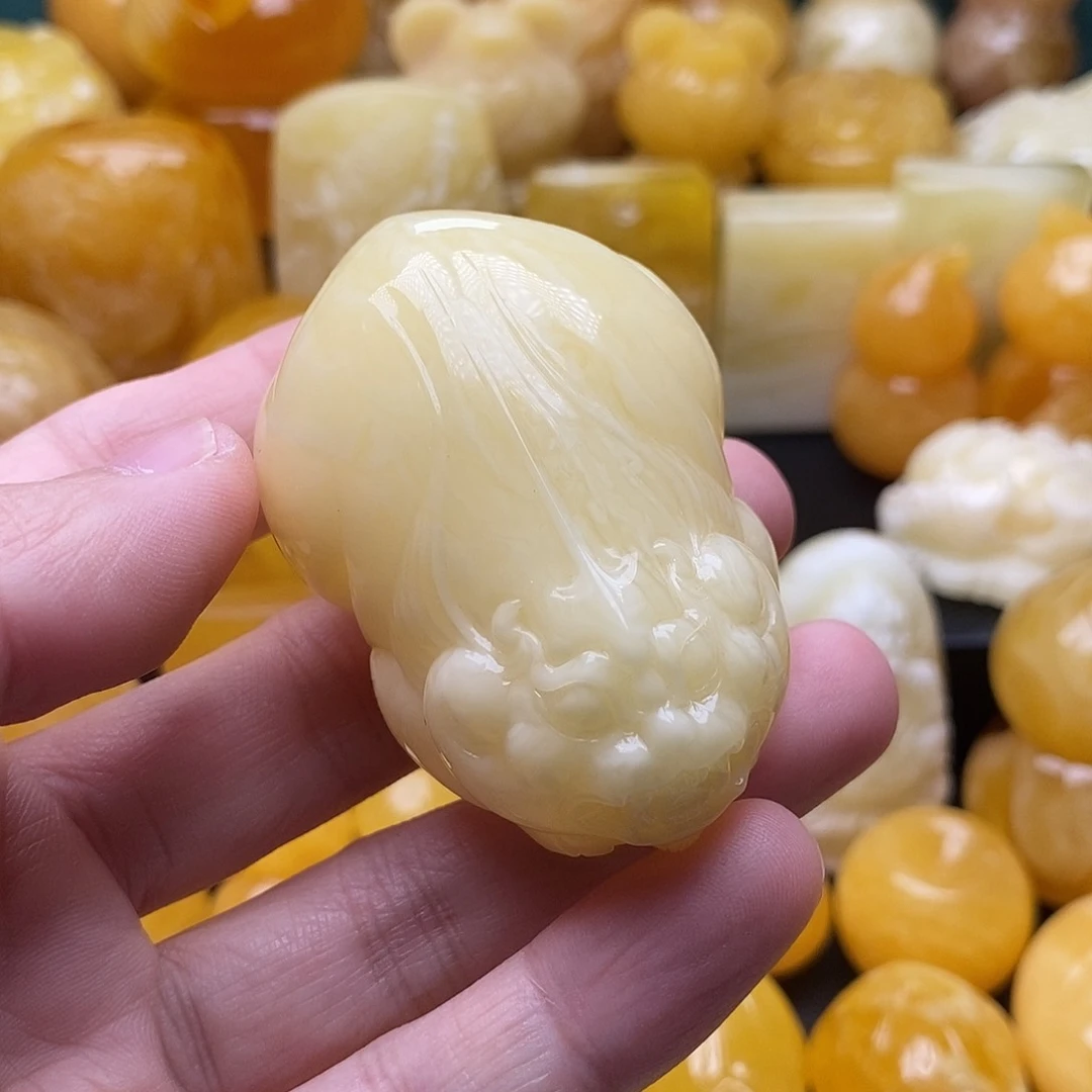 琥珀颈饰未镶嵌琥珀蜜蜡吊坠