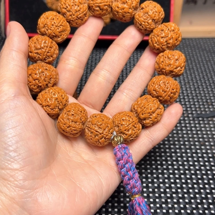 金刚菩提手串爆肉雪花六瓣