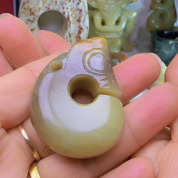 和田玉未镶嵌吊坠(不含链)