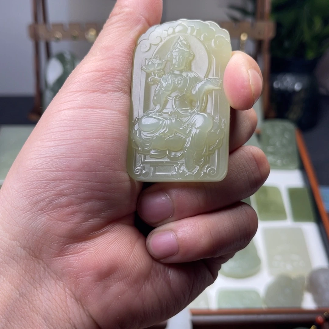 和田玉未镶嵌吊坠(不含链)