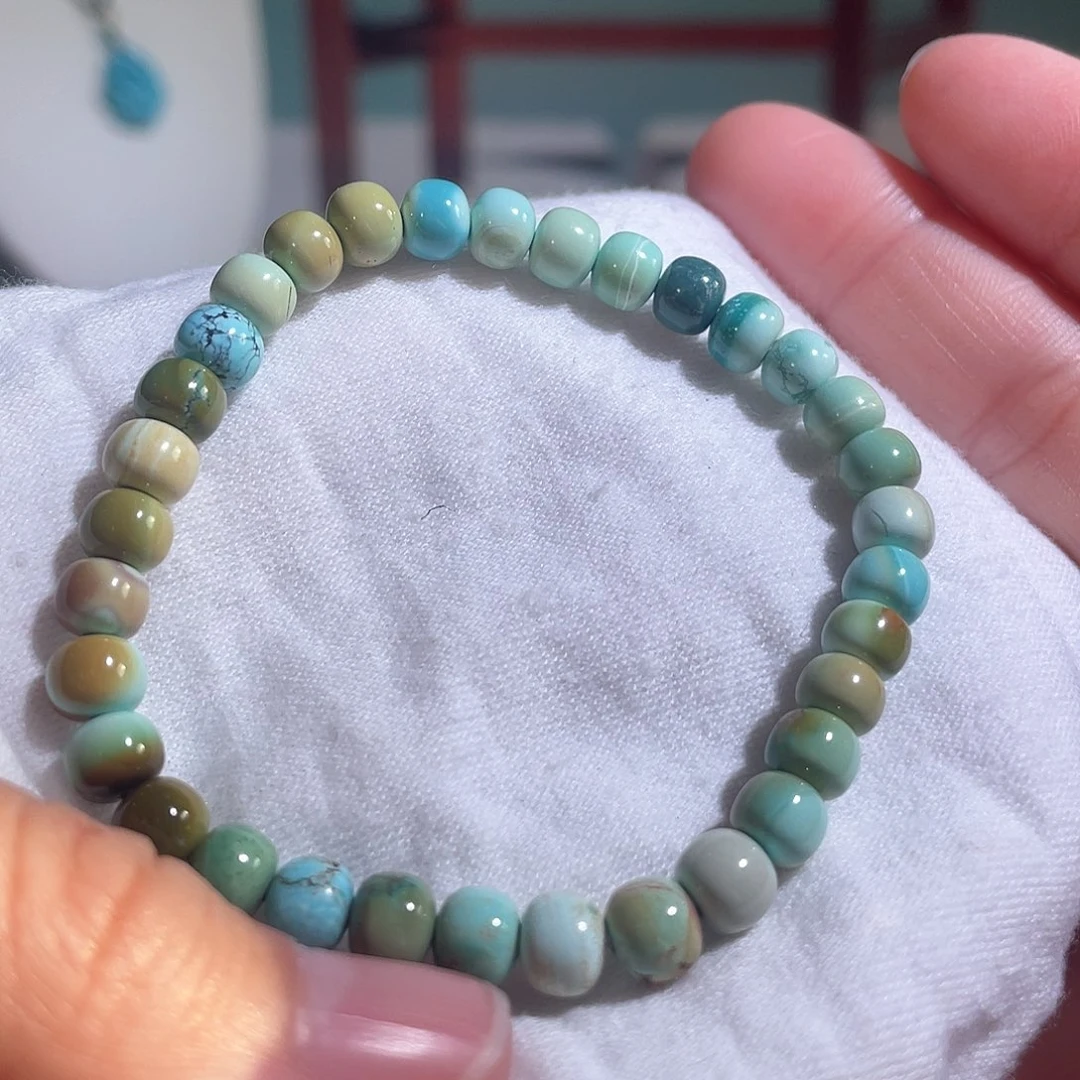 绿松石配饰未镶嵌