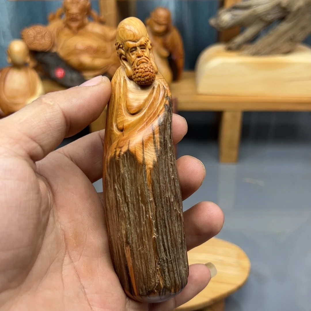 快***呐木崖柏木摆件手把件