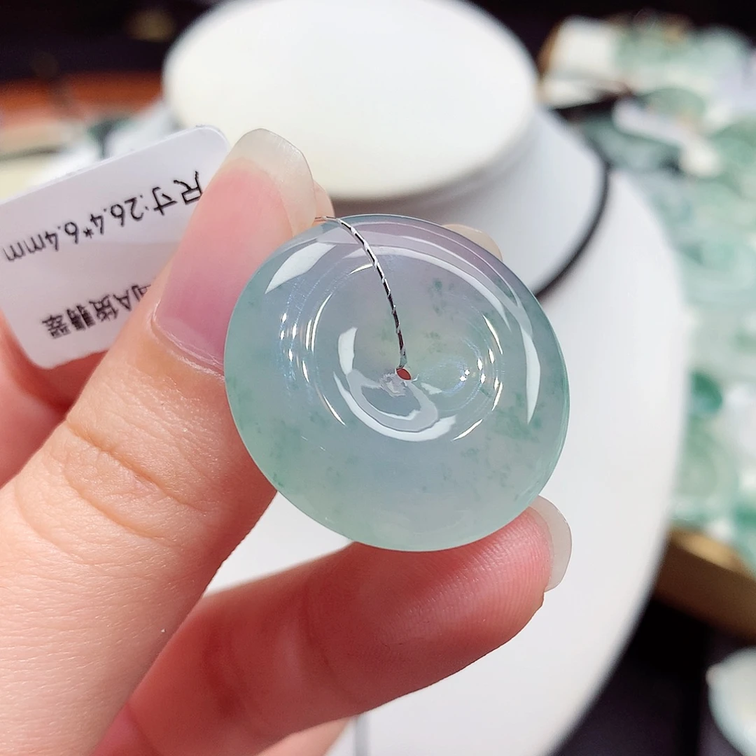 颈饰未镶嵌翡翠翡翠69，26.4/6.4