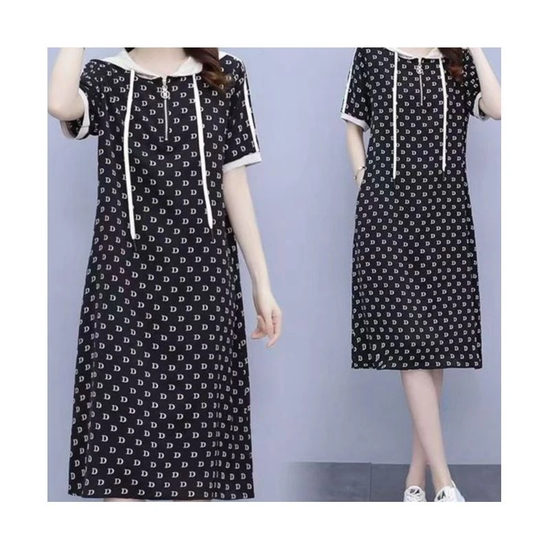 5520-33新款时尚简约舒适连帽连衣裙