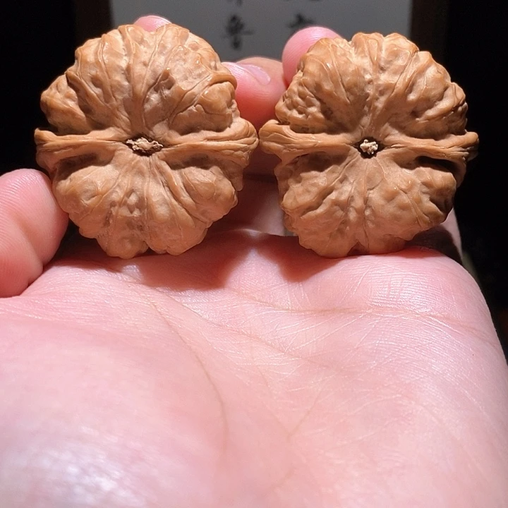 核桃把件南**翁蛤蟆头核桃