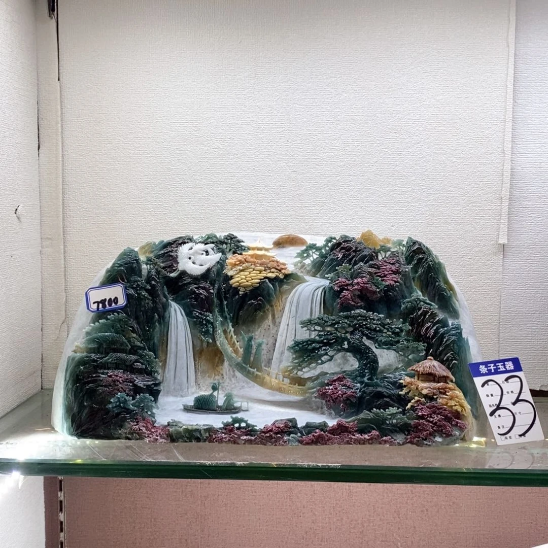 蛇纹石玉未镶嵌摆件