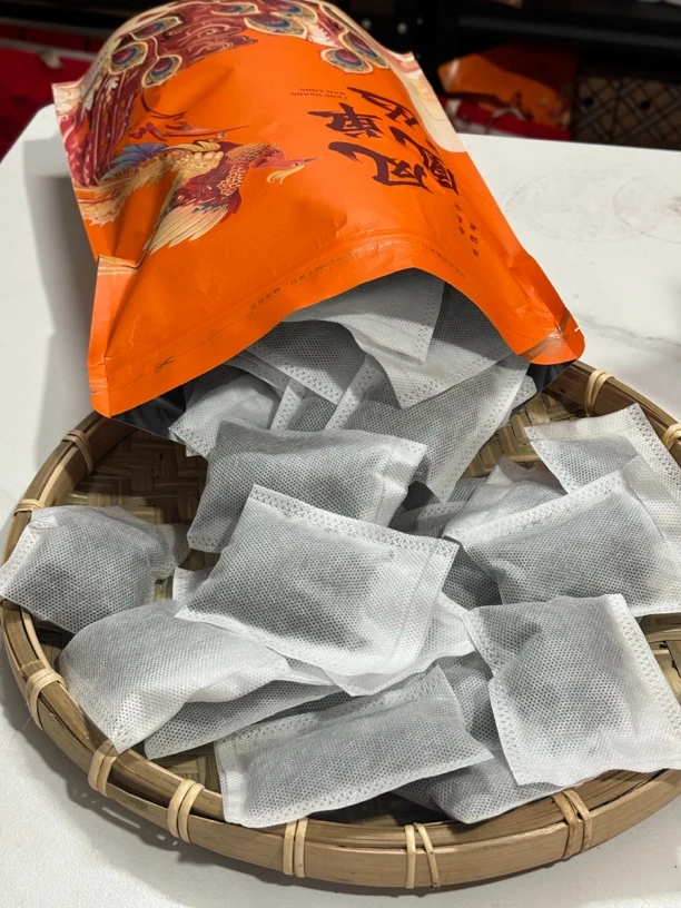 鸭屎香茶包 茶味醇厚回甘 耐冲耐泡 家用工厂店铺餐饮店都适用