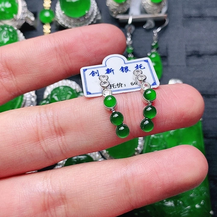 翡翠耳坠未镶嵌蛋面耳坠