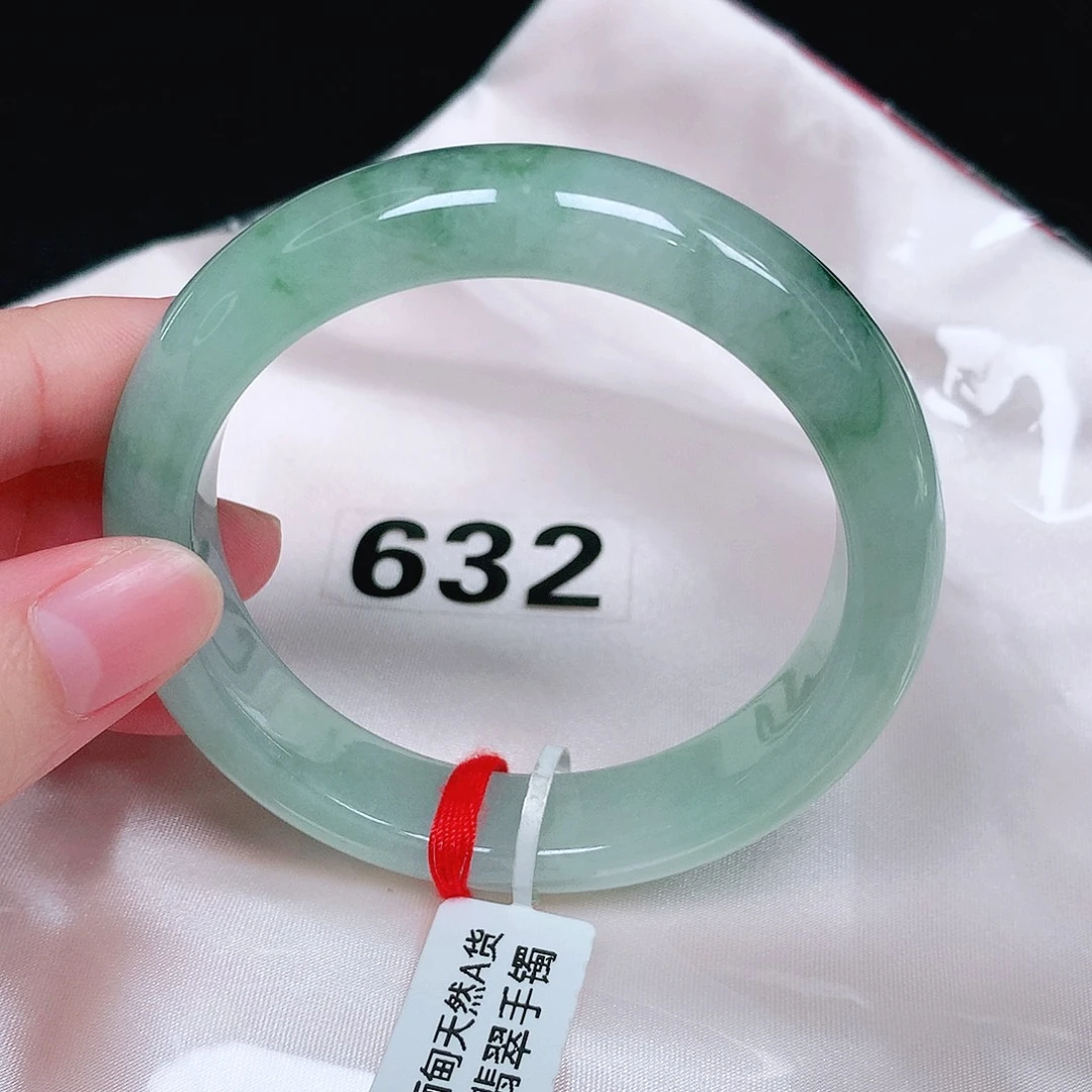 翡翠未镶嵌手镯翡翠手镯未镶嵌