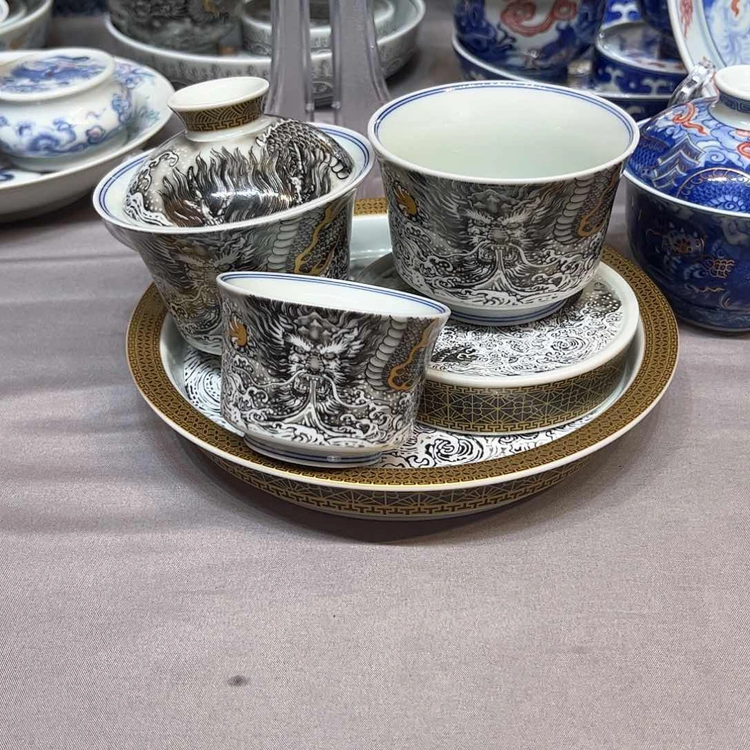 景德镇陶瓷艺术品