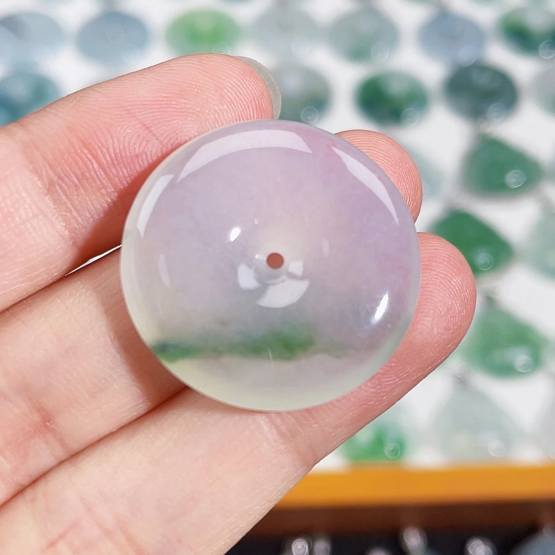 颈饰未镶嵌翡翠吊坠