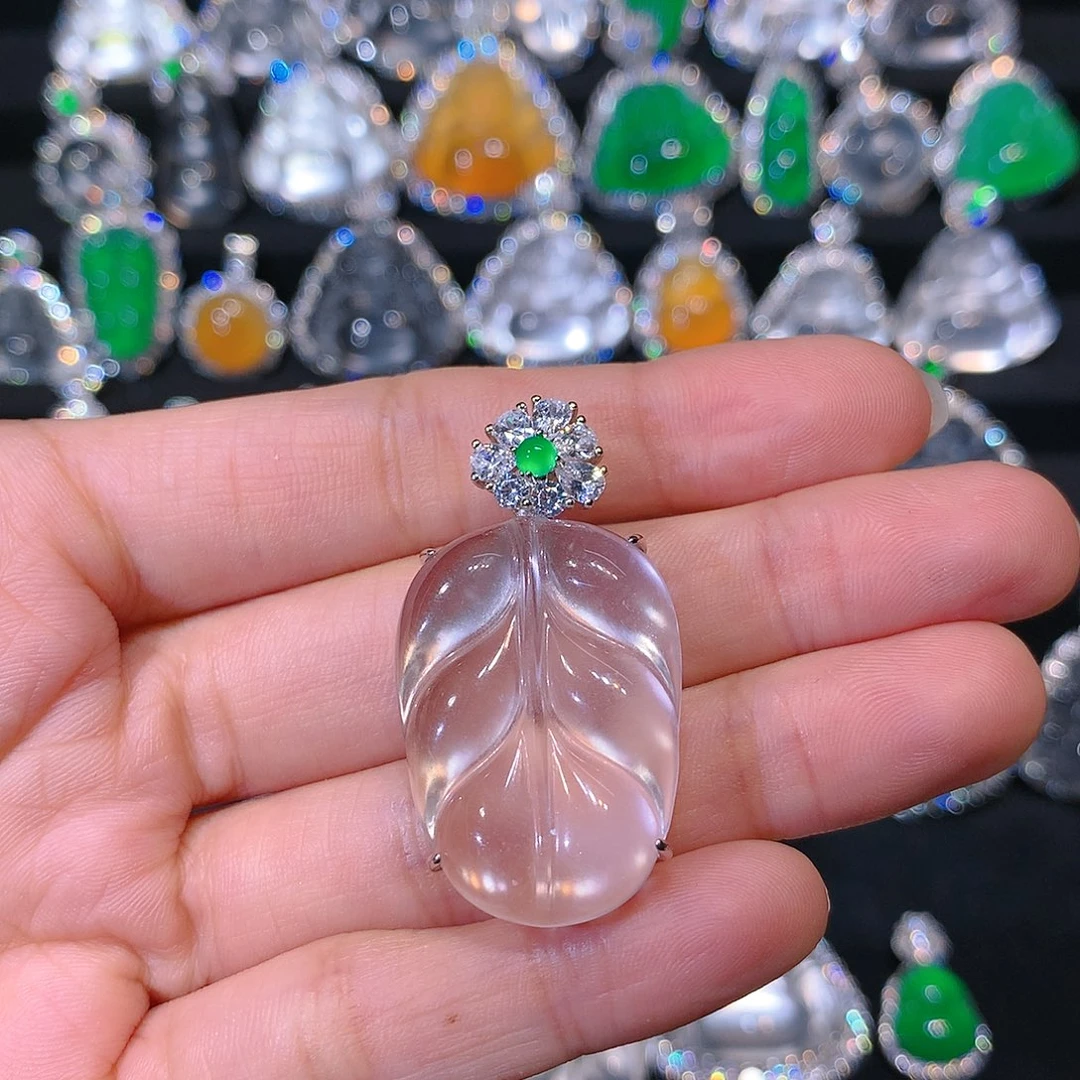 石英质玉颈饰银S925镶嵌盐**梨