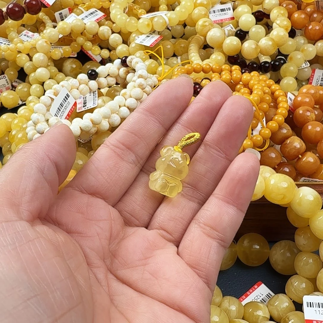 琥珀未镶嵌珠宝奇石