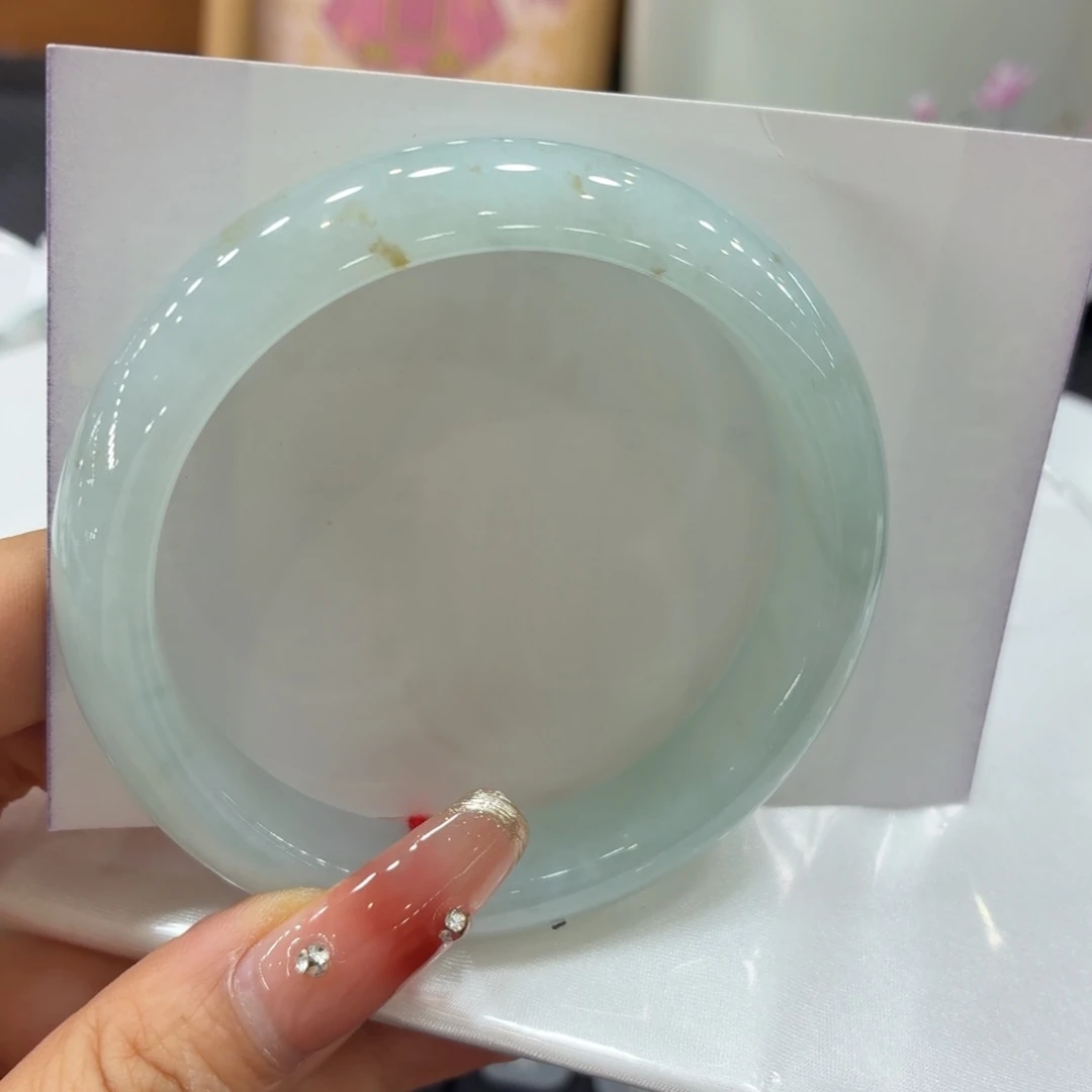 翡翠未镶嵌手镯手镯