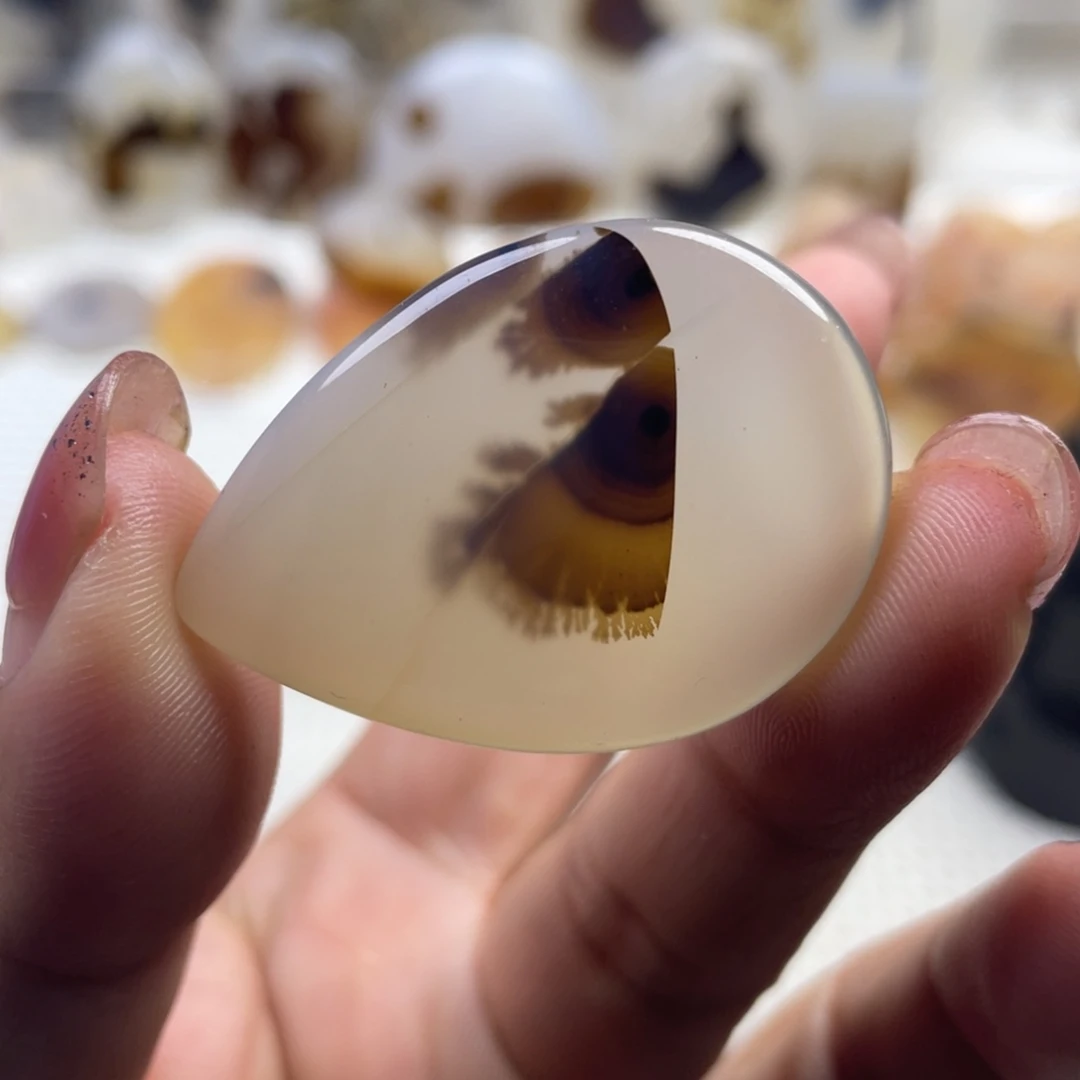 玛瑙/玉髓未镶嵌颈饰