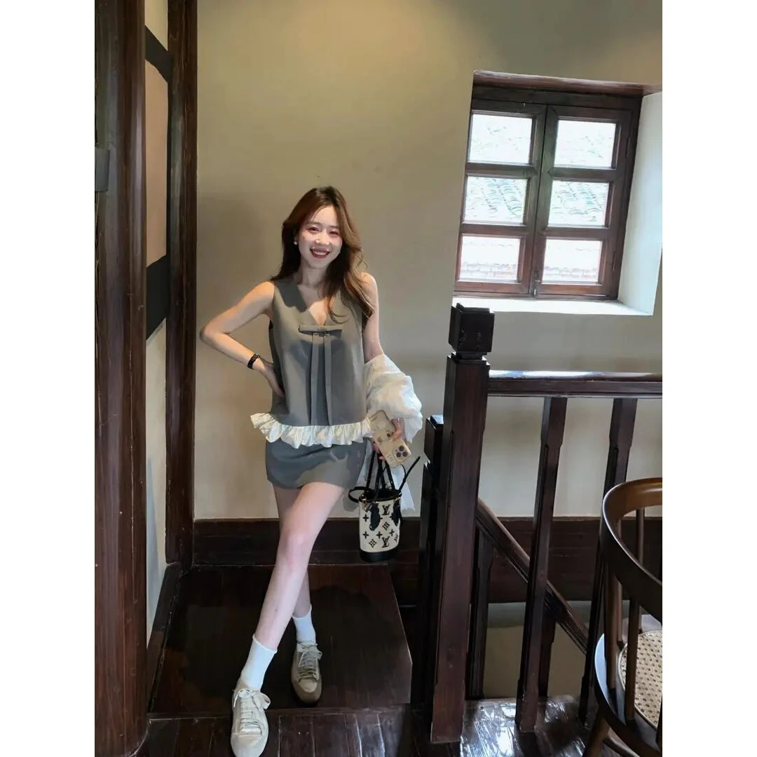 富家千金气质衣服蝴蝶结V领小衫无袖背心上衣百搭高腰显瘦短裙