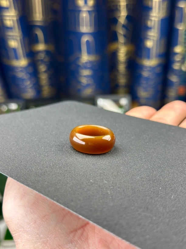 【新疆料】和田玉且末金山老红糖戒圈17.3×9.8×4