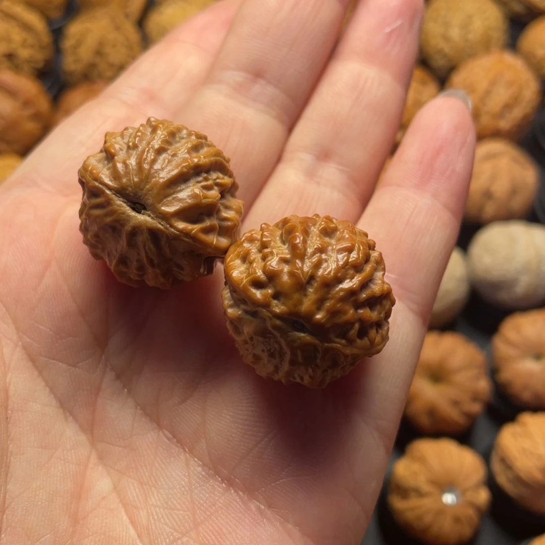 胡***李文玩核桃把件核桃