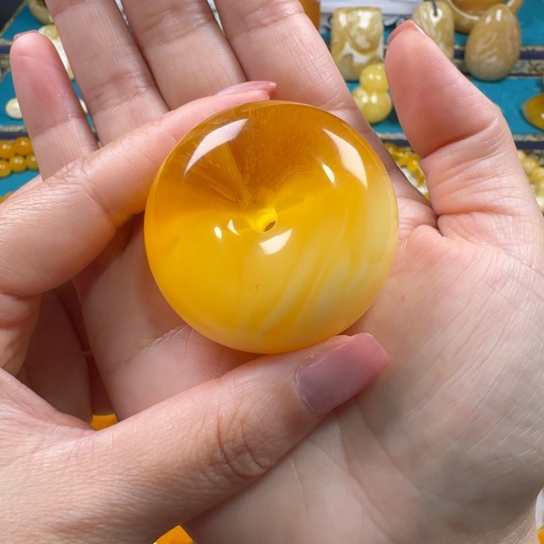 琥珀未镶嵌手链蜜蜡