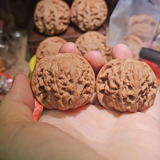 吃***王吊坠文玩核桃41磨盘