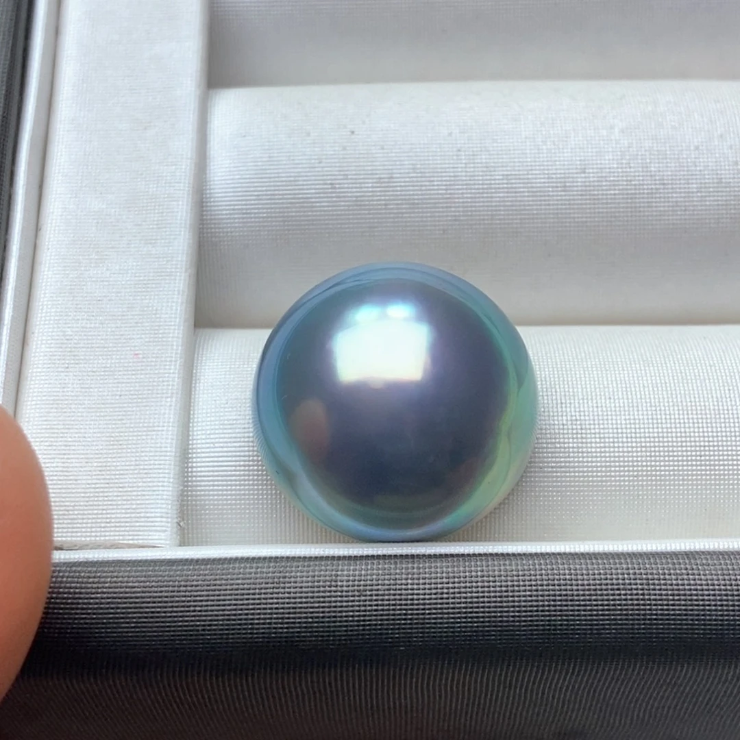 阿***黛拼合珍珠（马贝珠）裸珠