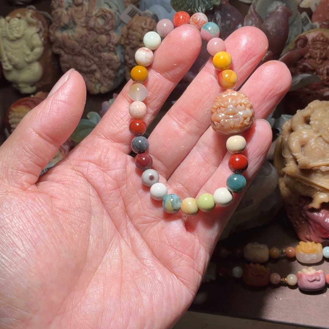 小***鱼石英质玉未镶嵌吊坠77