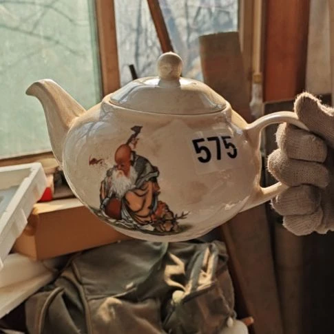 库存瓷片多孔茶壶