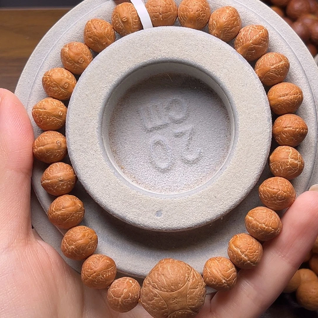 凤眼菩提手串实心籽飞碟