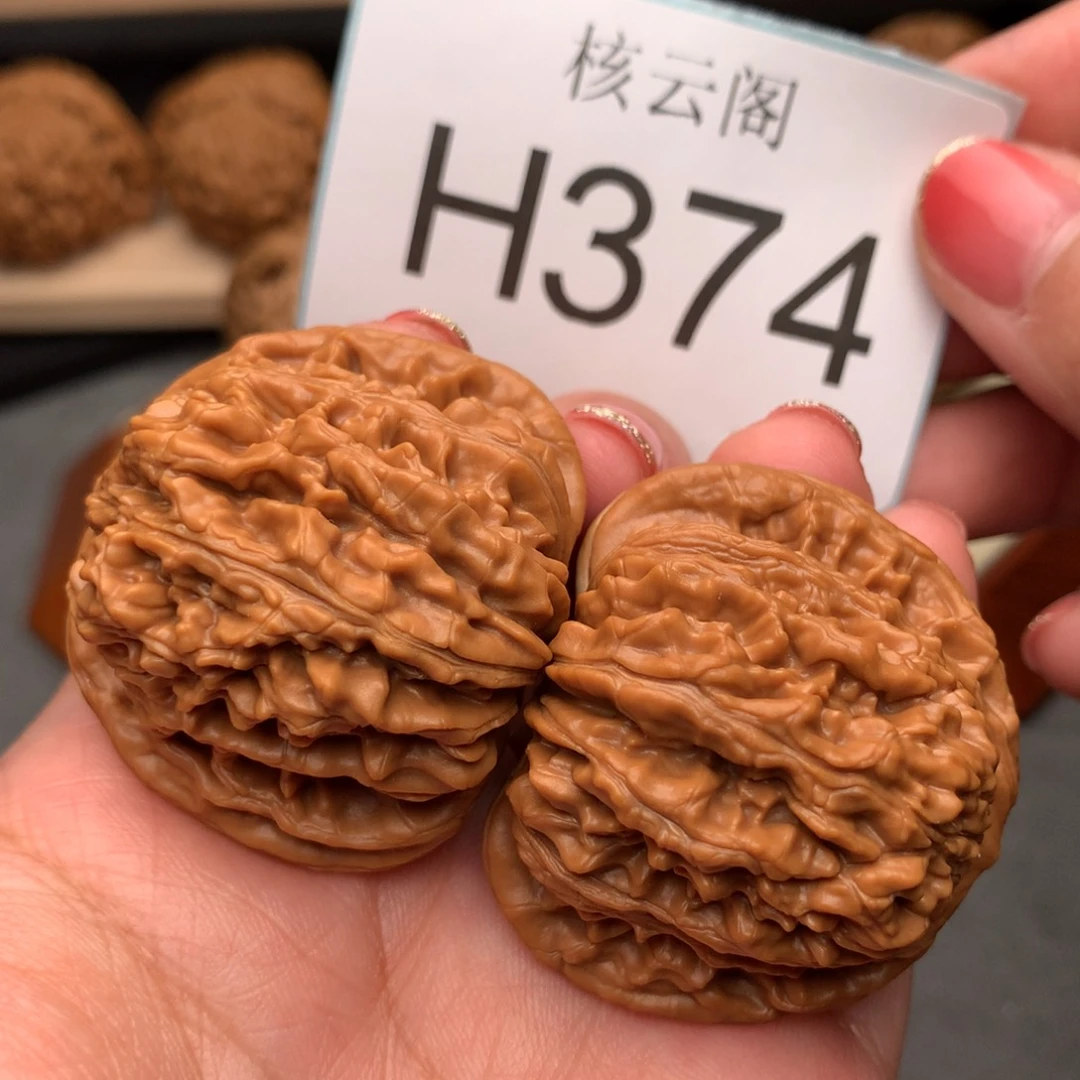 文玩核桃把件42+全品平谷楼