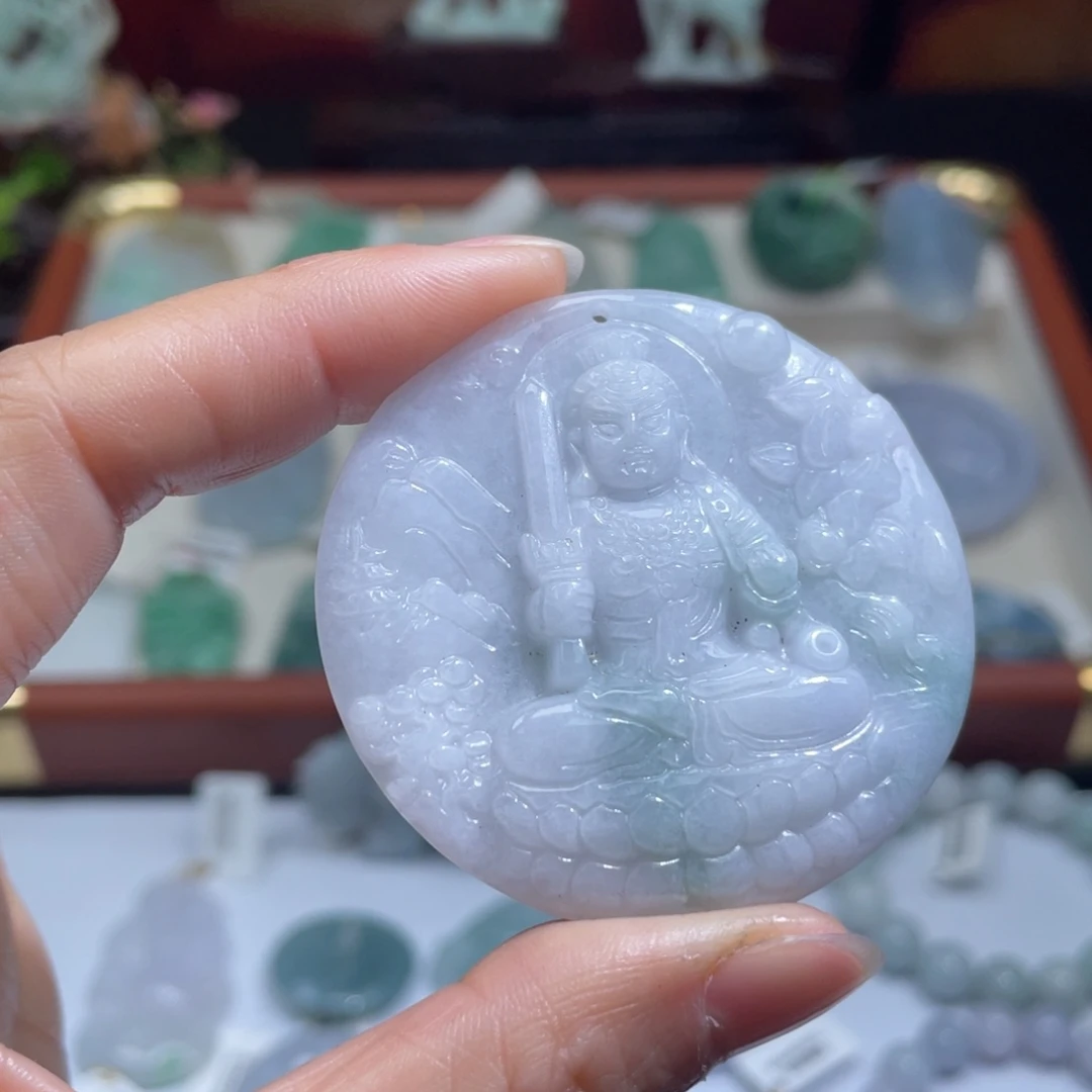 翡翠未镶嵌颈饰翡翠3