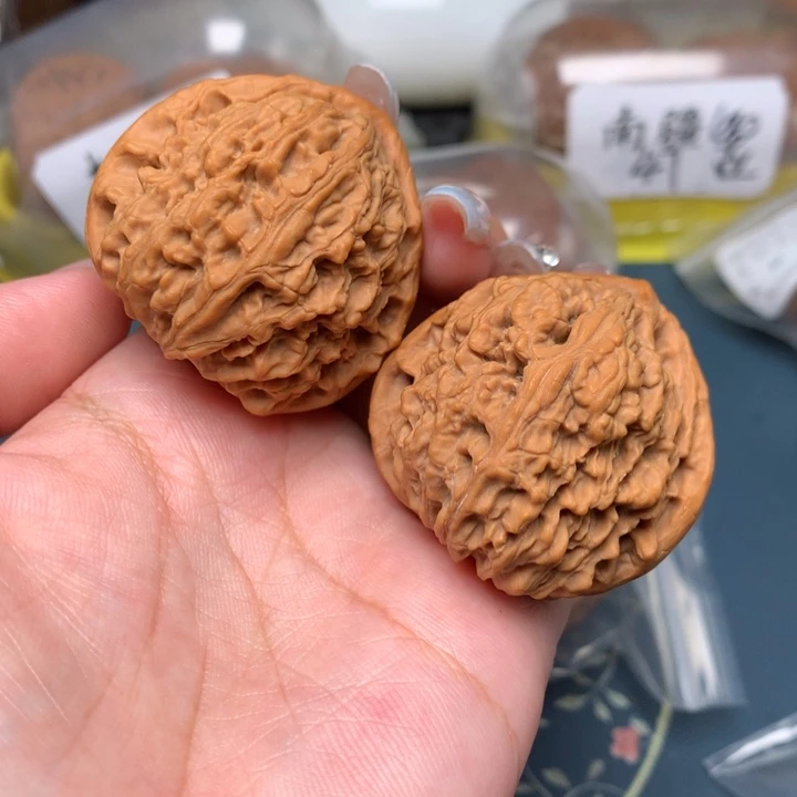 文玩核桃把件42-12170-8