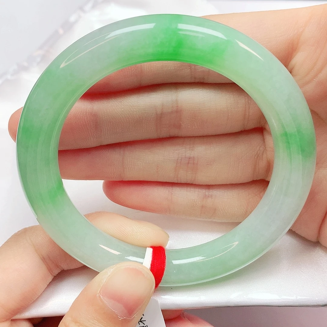 小***草未镶嵌手镯翡翠翡翠手镯55圆